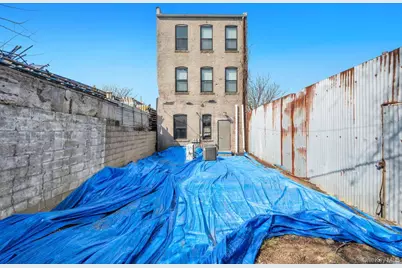 105-31 150th Street, Jamaica, NY 11435 - Photo 13