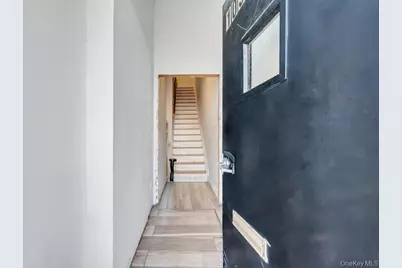 105-31 150th Street, Jamaica, NY 11435 - Photo 29