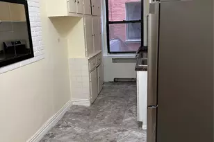 30-06 29th St, Astoria, NY 11102 - Photo 9