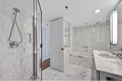 111 Cherry Valley Avenue #M3, Garden City, NY 11530 - Photo 21