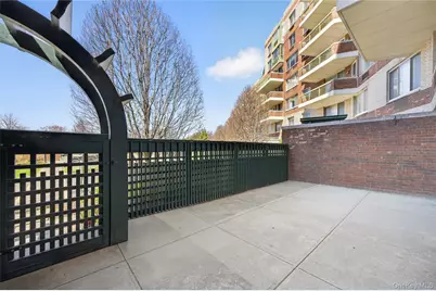 111 Cherry Valley Avenue #M3, Garden City, NY 11530 - Photo 11