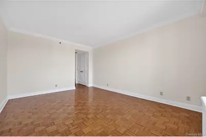 111 Cherry Valley Avenue #M3, Garden City, NY 11530 - Photo 19