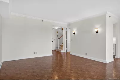 111 Cherry Valley Avenue #M3, Garden City, NY 11530 - Photo 7