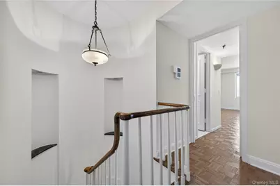 111 Cherry Valley Avenue #M3, Garden City, NY 11530 - Photo 15