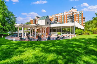 111 Cherry Valley Avenue #M3, Garden City, NY 11530 - Photo 29