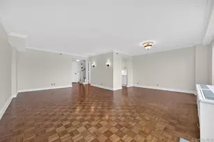 111 Cherry Valley Ave, Garden City, NY 11530 - Photo 3