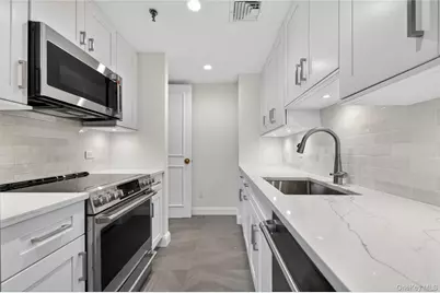 111 Cherry Valley Avenue #M3, Garden City, NY 11530 - Photo 13