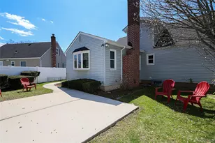 1481 N Meadow Rd, Merrick, NY 11566 - Photo 19