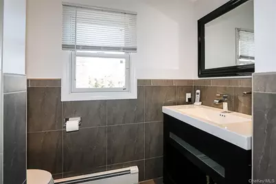 1481 N Meadow Road, Merrick, NY 11566 - Photo 15