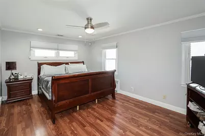 1481 N Meadow Road, Merrick, NY 11566 - Photo 11