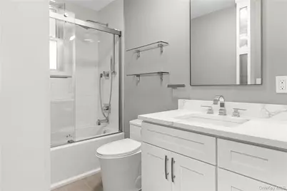 1133 Midland Avenue #2C, Bronxville, NY 10708 - Photo 11