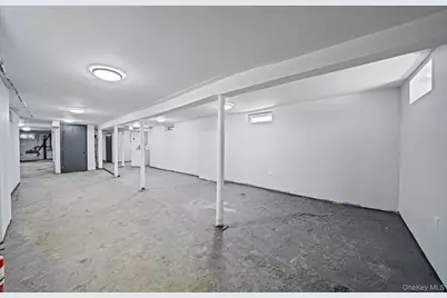 6014 56th Avenue, Maspeth, NY 11378 - Photo 23