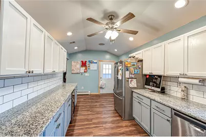 [Address not provided], Wading River, NY 11792 - Photo 5