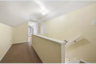 357 Kirkman Avenue, Elmont, NY 11003 - Photo 19