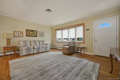 1795 Madison Avenue, North Bellmore, NY 11710 - Photo 5