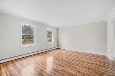 10 Leone Court, Woodbury, NY 10930 - Photo 7