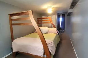 114-09 204th St, Saint Albans, NY 11412 - Photo 15