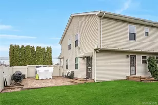 69 Thomas Ave, Bethpage, NY 11714 - Photo 35