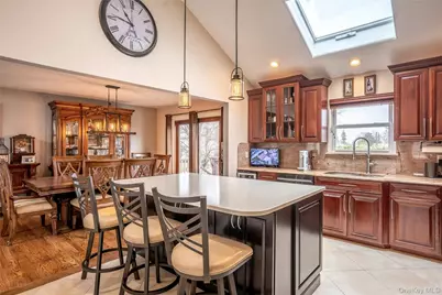 69 Thomas Avenue, Bethpage, NY 11714 - Photo 13