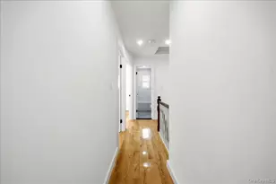 4135 Murdock Ave, Bronx, NY 10466 - Photo 15