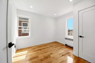 4135 Murdock Avenue, Bronx, NY 10466 - Photo 21