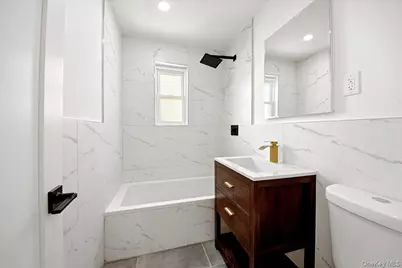 4135 Murdock Avenue, Bronx, NY 10466 - Photo 23