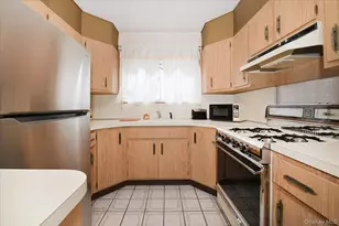 20-03 35th St, Astoria, NY 11105 - Photo 11