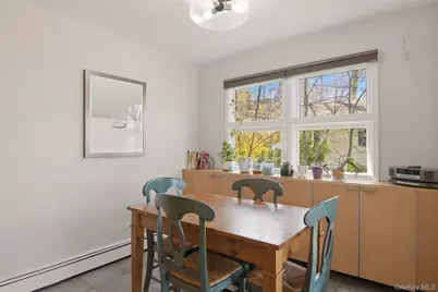 6 Laurel Way, Sea Cliff, NY 11579 - Photo 13