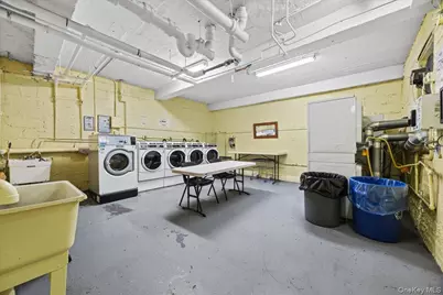 309 Broadway #4F, Yonkers, NY 10701 - Photo 15