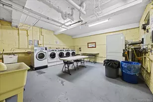 309 Broadway, Yonkers, NY 10701 - Photo 15