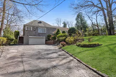 49 The Birches, Roslyn, NY 11576 - Photo 23