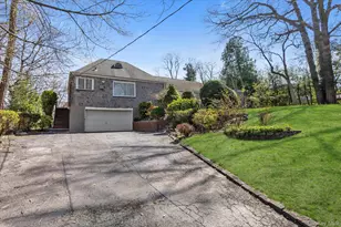 49 The Birches, Roslyn, NY 11576 - Photo 23