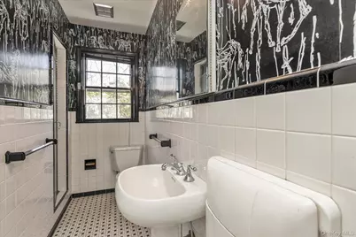 49 The Birches, Roslyn, NY 11576 - Photo 15