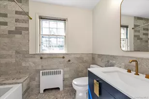 49 The Birches, Roslyn, NY 11576 - Photo 19