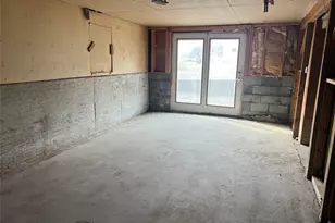 69 Rock Cut Rd, Newburgh, NY 12550 - Photo 9