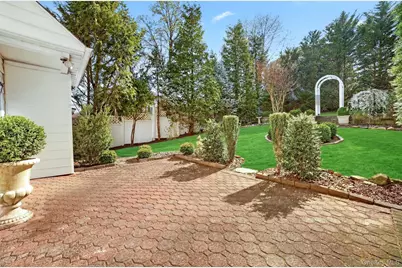 404 Bronxville Road, Bronxville, NY 10708 - Photo 35