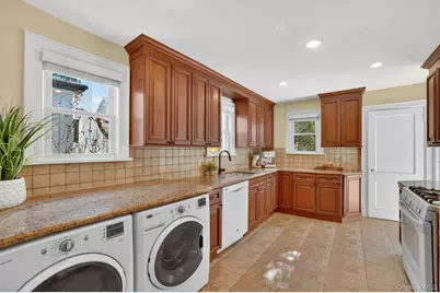 404 Bronxville Road, Bronxville, NY 10708 - Photo 19