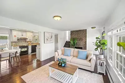 357 Gates Avenue, East Meadow, NY 11554 - Photo 21
