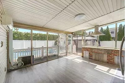 357 Gates Avenue, East Meadow, NY 11554 - Photo 5