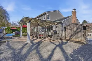 6 Oneonta Ct, Centerport, NY 11721 - Photo 29