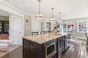 6 Oneonta Ct, Centerport, NY 11721 - Photo 7