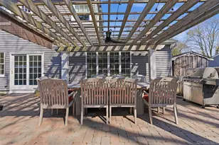 6 Oneonta Ct, Centerport, NY 11721 - Photo 27