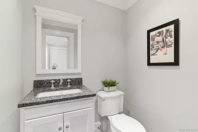 6 Oneonta Court, Centerport, NY 11721 - Photo 15