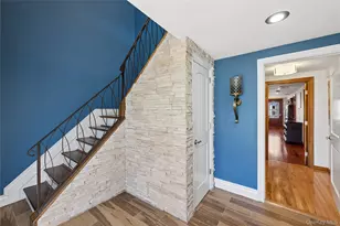 44 Archie Pl, West Islip, NY 11795 - Photo 5