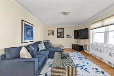 43 N Forest Avenue #C-23, Rockville Centre, NY 11570 - Photo 3