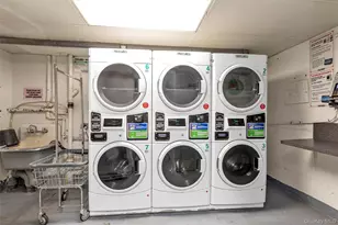 43 N Forest Ave, Rockville Centre, NY 11570 - Photo 15