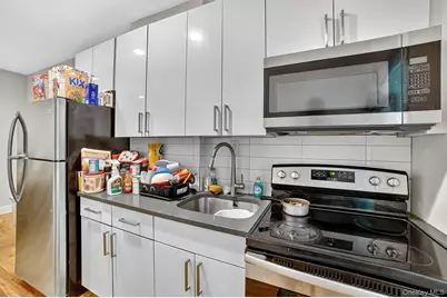 105 Palisade Avenue, Yonkers, NY 10701 - Photo 13