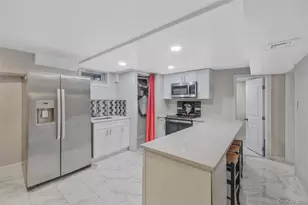 231 W Woodside Ave, Patchogue, NY 11772 - Photo 17