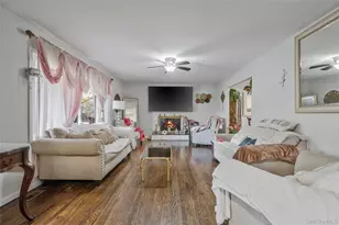 231 W Woodside Ave, Patchogue, NY 11772 - Photo 5