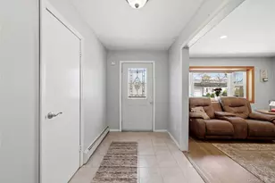 32 46th St, Islip, NY 11751 - Photo 7